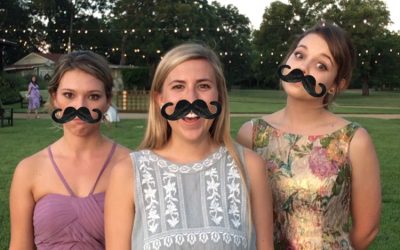 SnapStop Photo Booth Rentals for Weddings